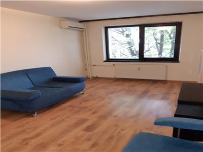 Apartament 3 camere Fizicienilor