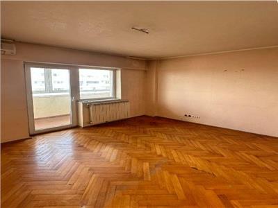 Apartament 4 camere Calea Calarasilor