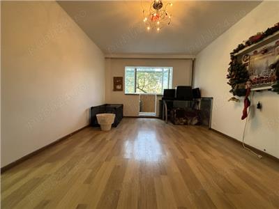 Apartament 2 camere Pantelimon, Piata Delfinului